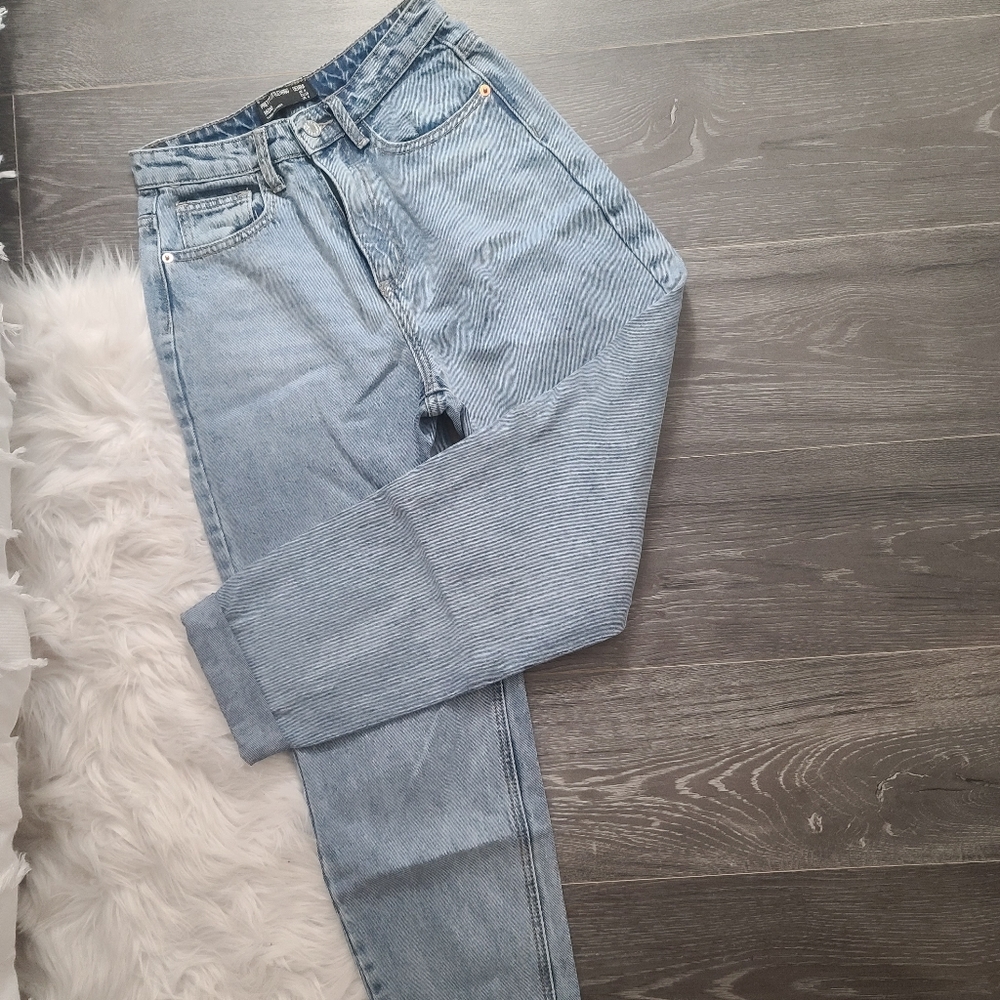Mom Jeans